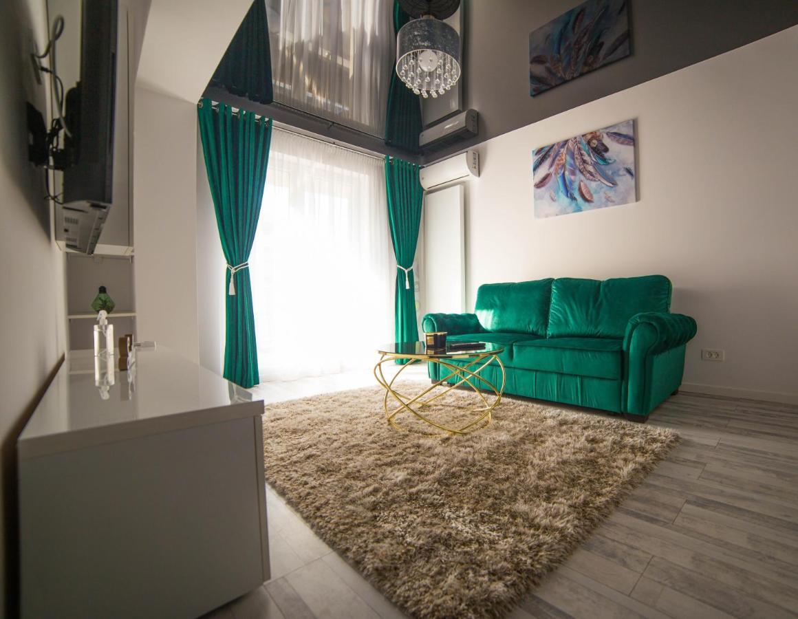 Toto'S Apartment Constanta Exterior photo