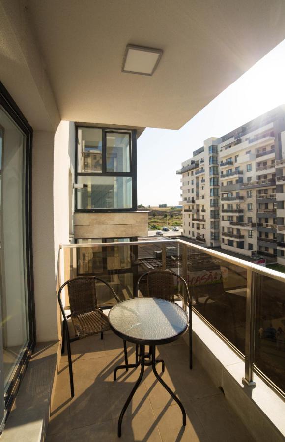 Toto'S Apartment Constanta Exterior photo